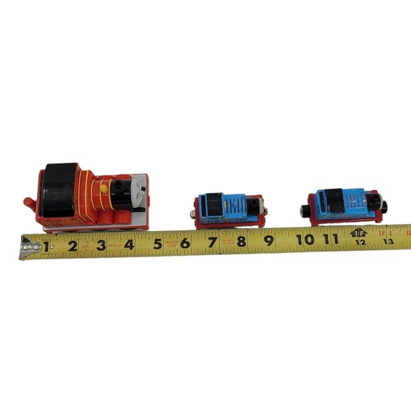 Thomas and Friends Hat and 5 Trains Listed Below For Your Favorite Train Lover - Picture 10 of 11